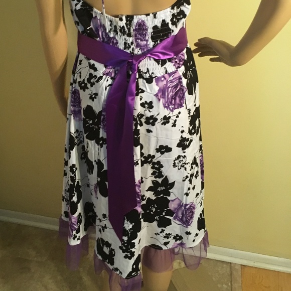 iHot Wht, Blk & Purple Halter dress w/side zip XXL - Picture 5 of 7